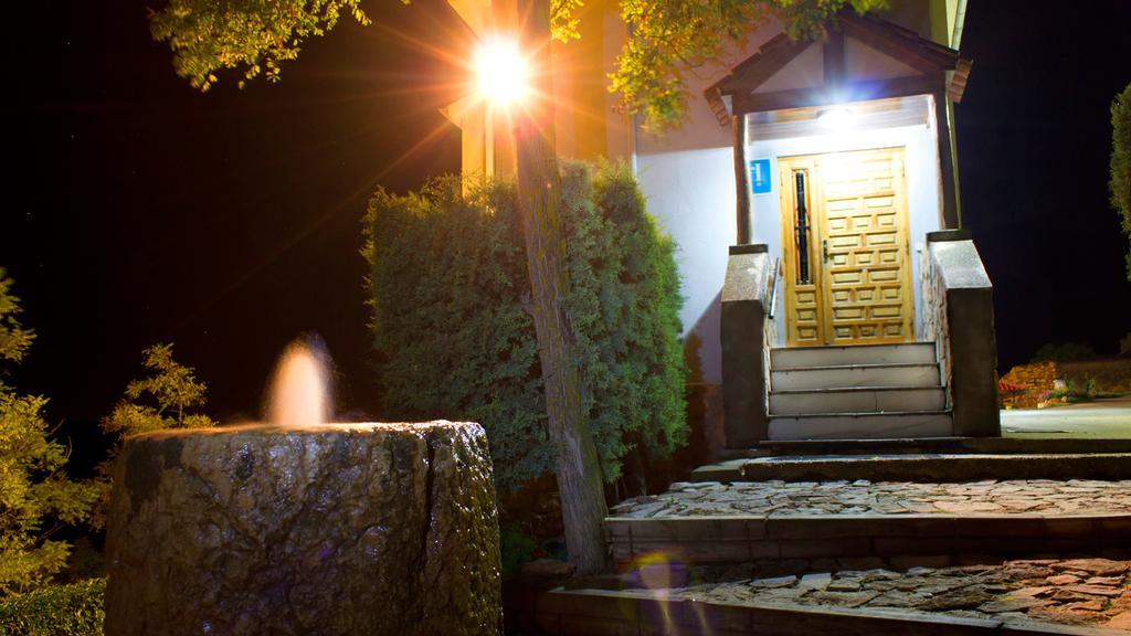 Hospedium Hostal Restaurante El Mirador De Atienza Dış mekan fotoğraf